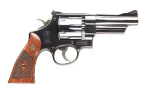 SMITH & WESSON CLASSICS 27 357MAG 4