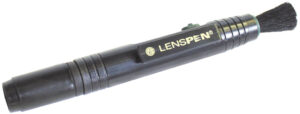 LEU LENS CLEANING PEN